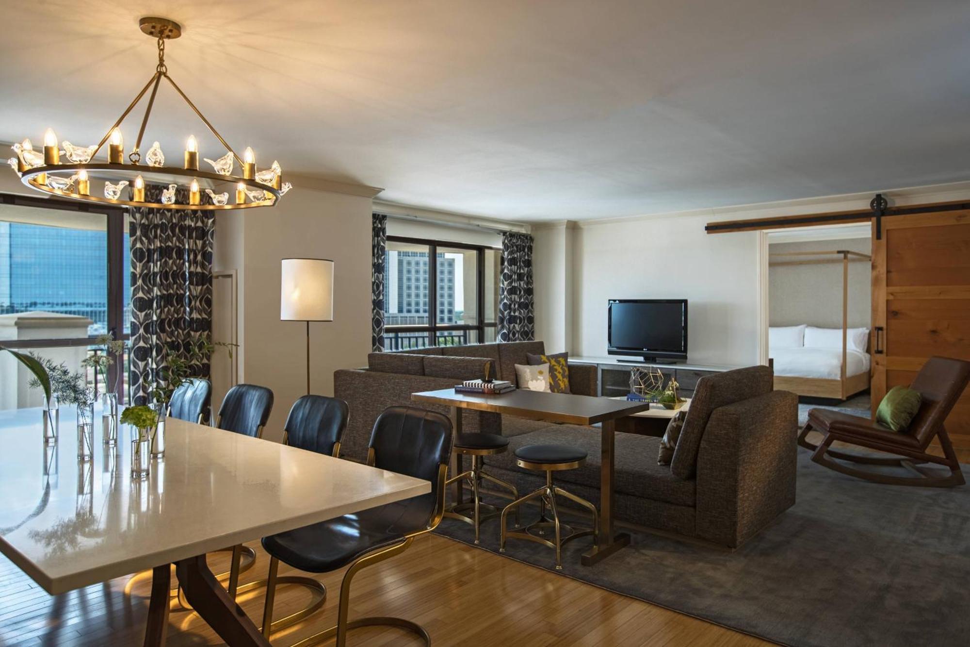 Renaissance Raleigh North Hills Hotel Zewnętrze zdjęcie