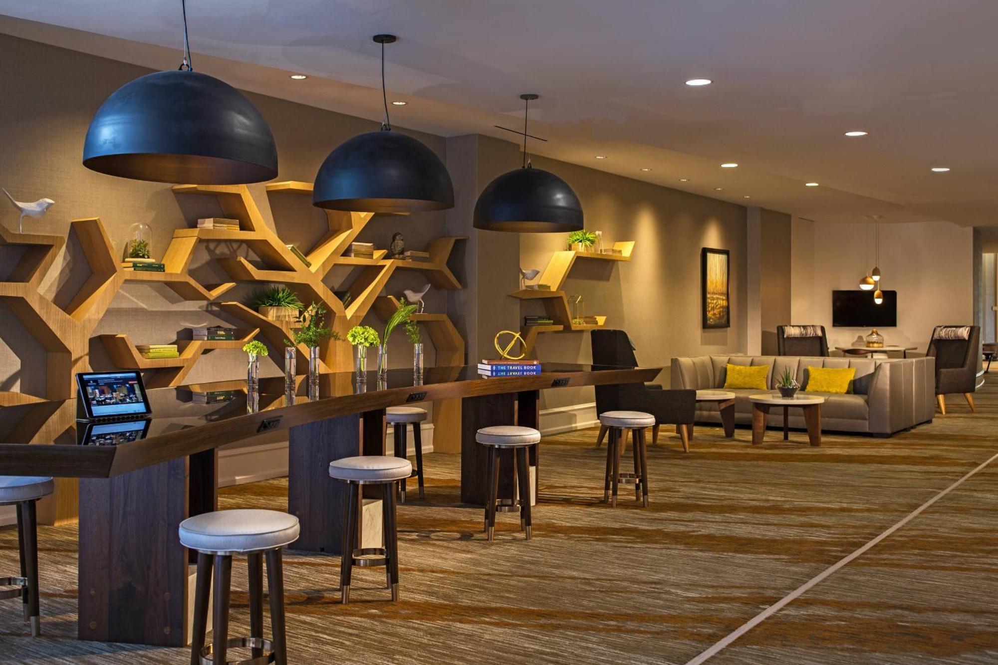 Renaissance Raleigh North Hills Hotel Zewnętrze zdjęcie